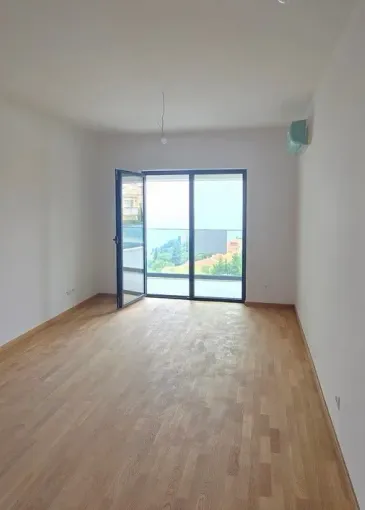 Apartment for sale in Bečići