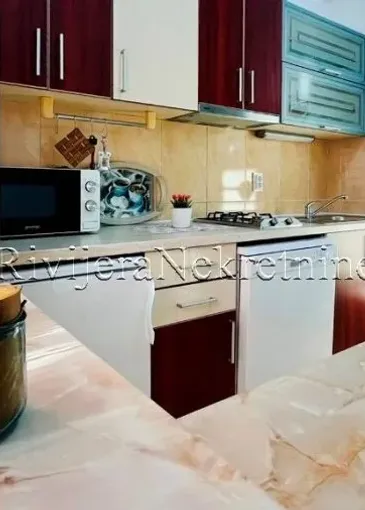 Apartamento en venta en Donja Lastva