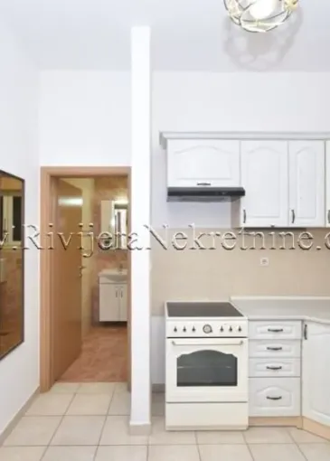 Apartment for sale in Đenovići