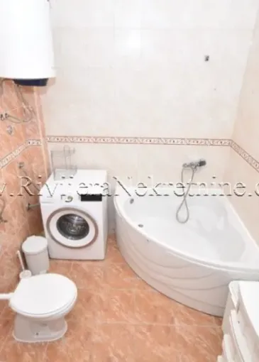 Apartment for sale in Đenovići