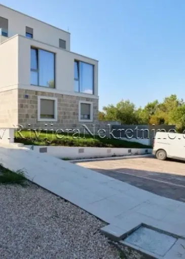 Apartment for sale in Mrčevac