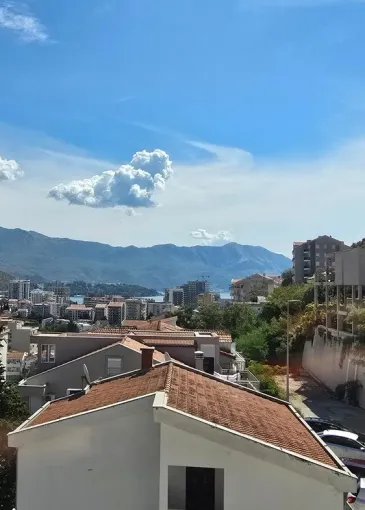 Apartment for sale in Budva