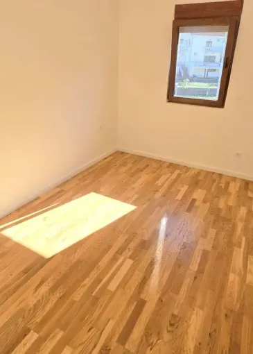 Apartment for sale in Dobrota