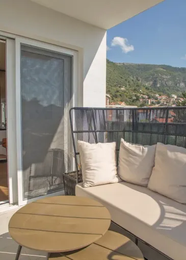 Apartment for sale in Tivat