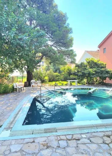 Apartment for sale in Budva