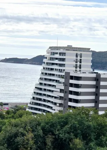 Apartment for sale in Bečići