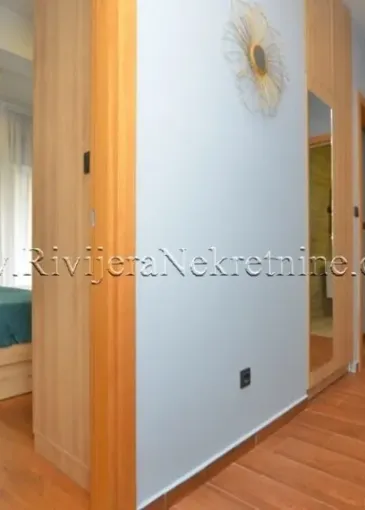 Apartment for sale in Igalo