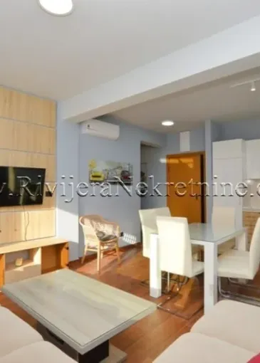 Apartment for sale in Igalo