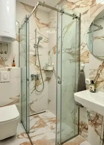 Apartment for sale in Radovići