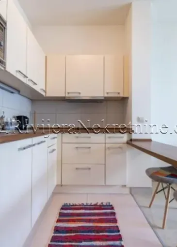 Apartment for sale in Risan