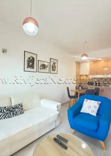 Apartment for sale in Igalo