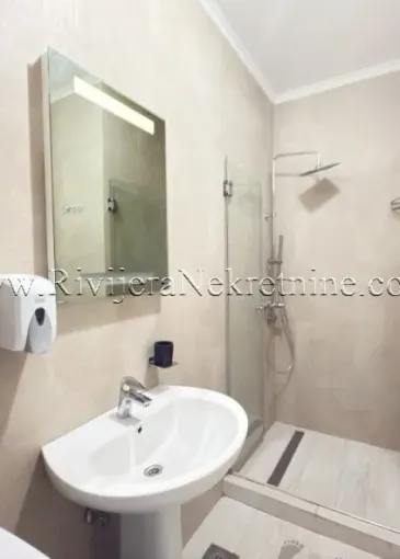 Apartment for sale in Igalo