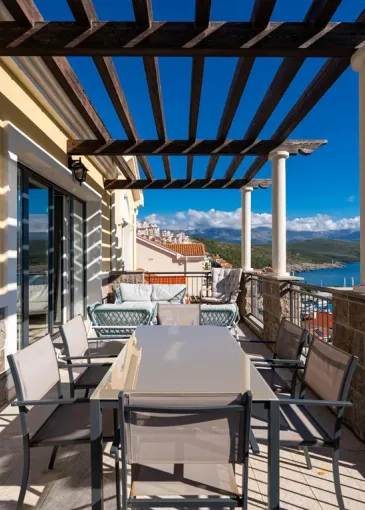 Apartamento en venta en Radovići