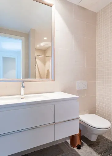 Apartment for sale in Radovići