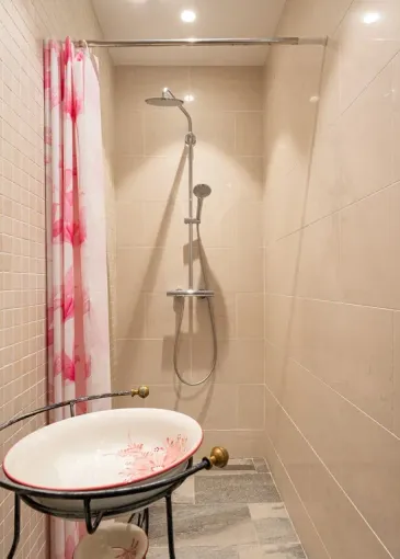 Apartment for sale in Radovići