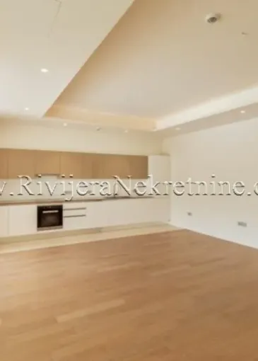 Appartamento in vendita a Kumbor