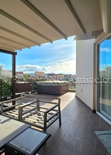 Apartment for sale in Tivat