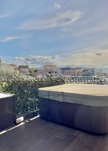 Apartment for sale in Tivat