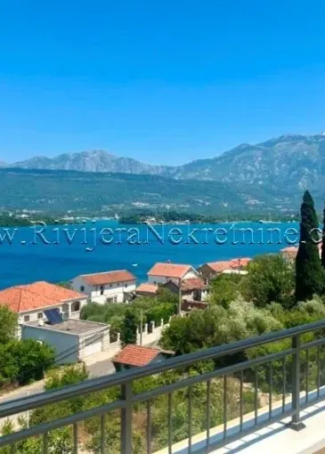 Apartment for sale in Đuraševići
