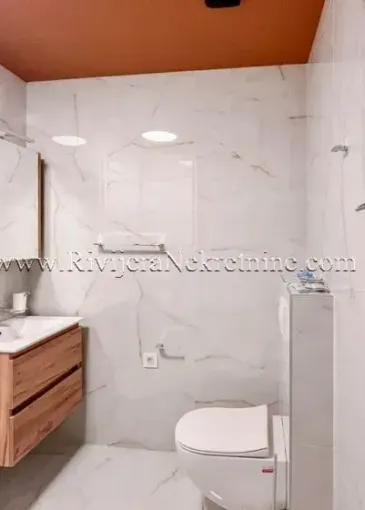 Apartment for sale in Tivat