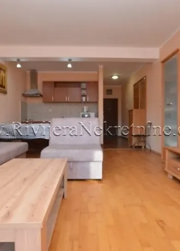 Apartment for sale in Baošići
