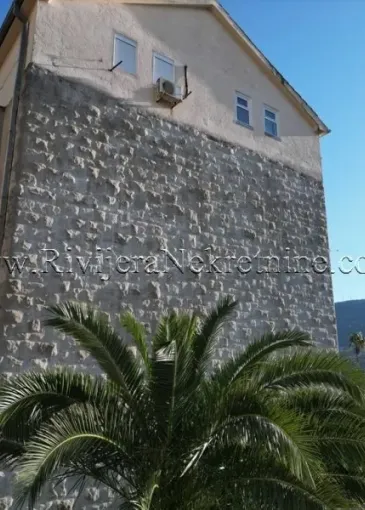 Apartment for sale in Kumbor