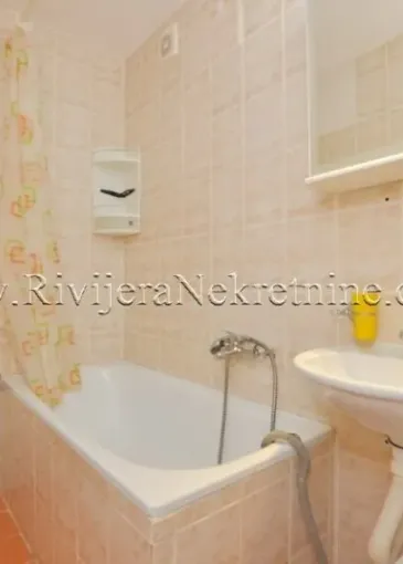 Apartment for sale in Kumbor