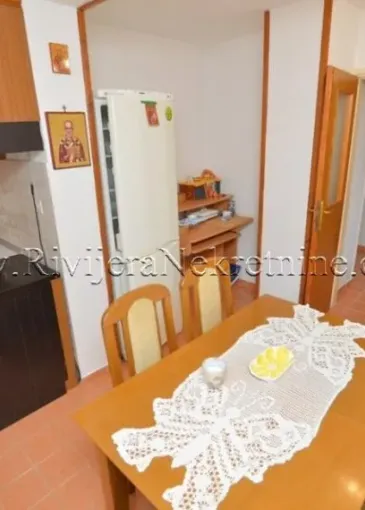 Apartment for sale in Kumbor