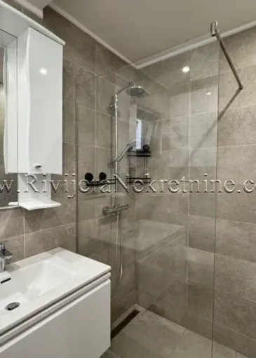 Apartment for sale in Tivat