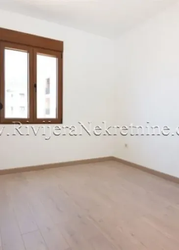 Apartment for sale in Kumbor