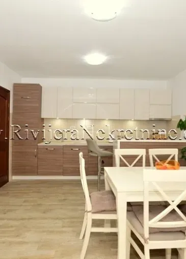 Apartment for sale in Đenovići