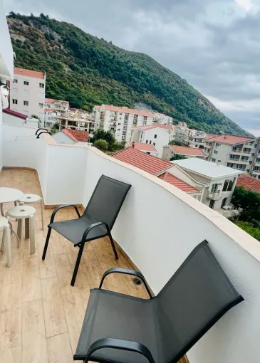 Apartment for sale in Budva
