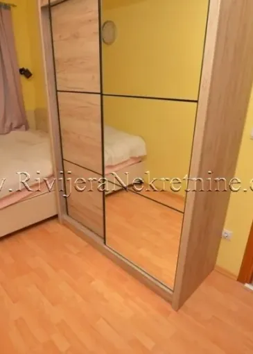 Apartment for sale in Igalo