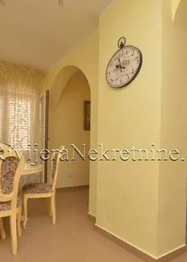 Apartment for sale in Igalo