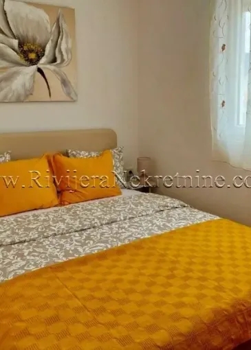 Apartment for sale in Đenovići