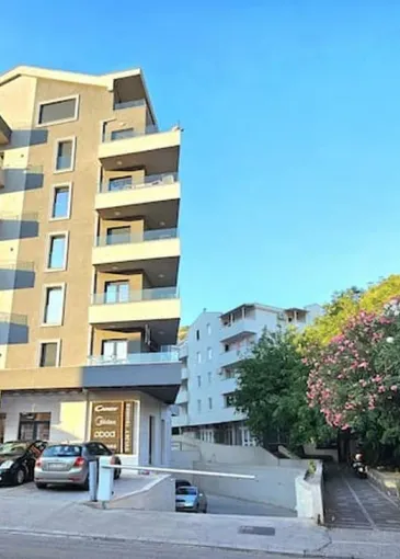 Apartment for sale in Budva