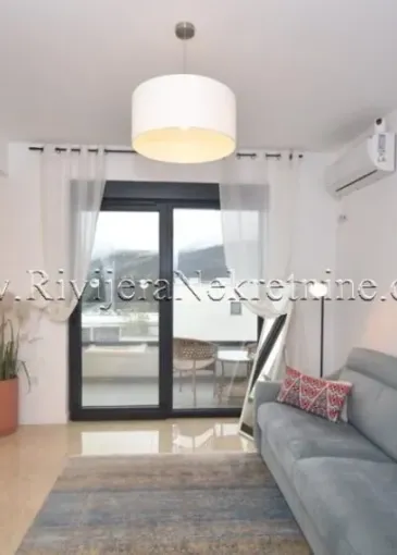 Apartment for sale in Igalo