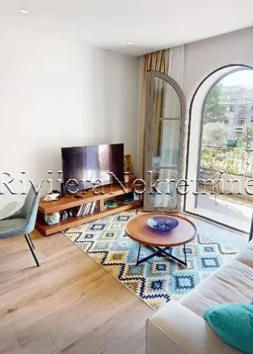 Apartamento en venta en Radovići