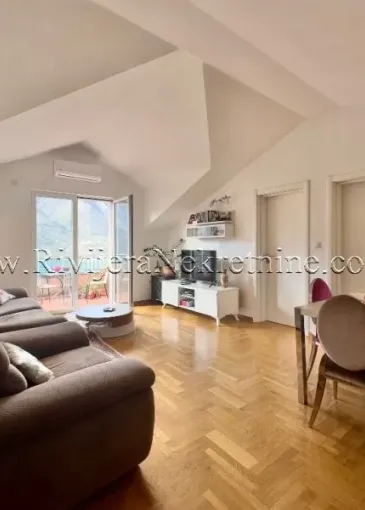 Appartement à vendre à Dobrota