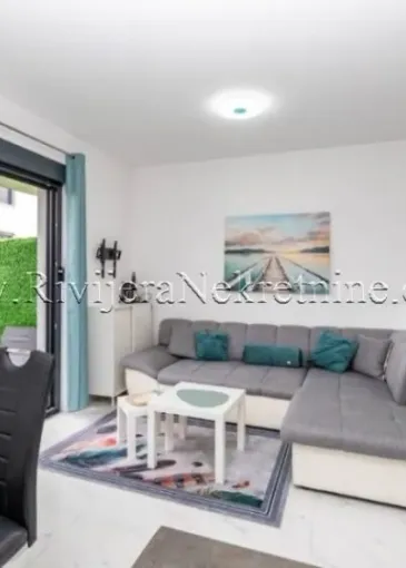 Daire satılık Đenovići'de 