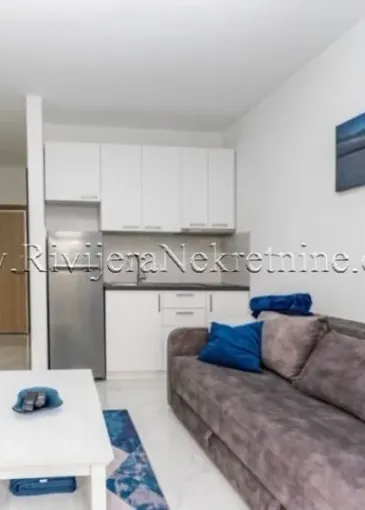 Wohnung zum Verkauf in Đenovići