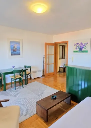 Apartment for sale in Pržno