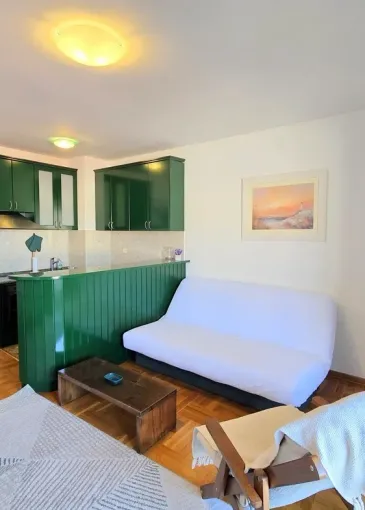 Apartment for sale in Pržno