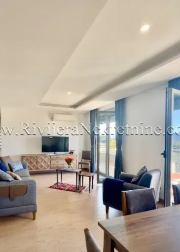 Стан на продају у Тиват