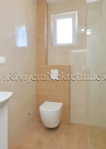 Apartment for sale in Igalo