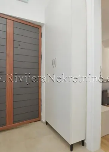 Apartment for sale in Igalo