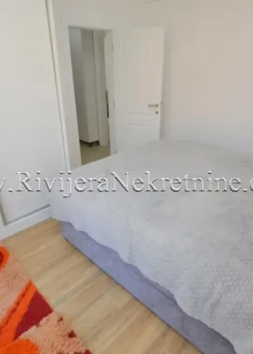 Apartment for sale in Igalo