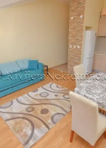 Apartment for sale in Igalo