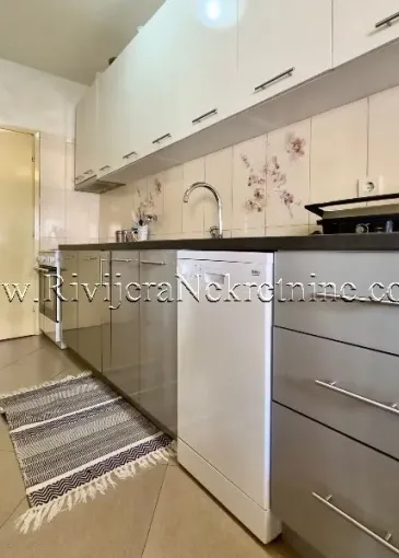 Apartment for sale in Tivat