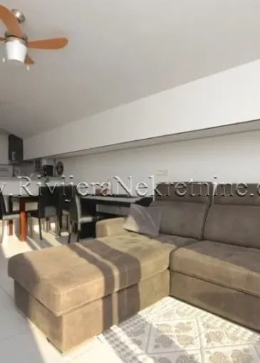 Стан на продају у Бијела